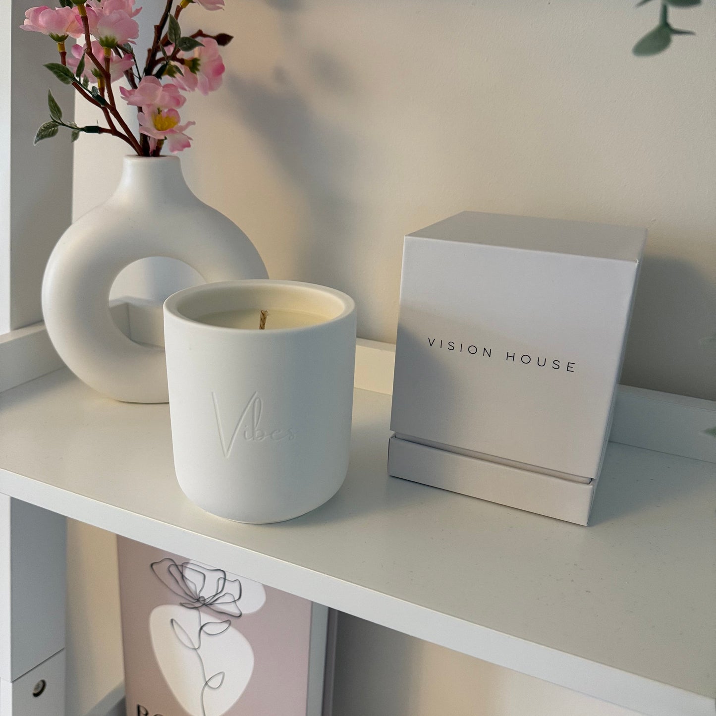 The Signature Vibes Candle
